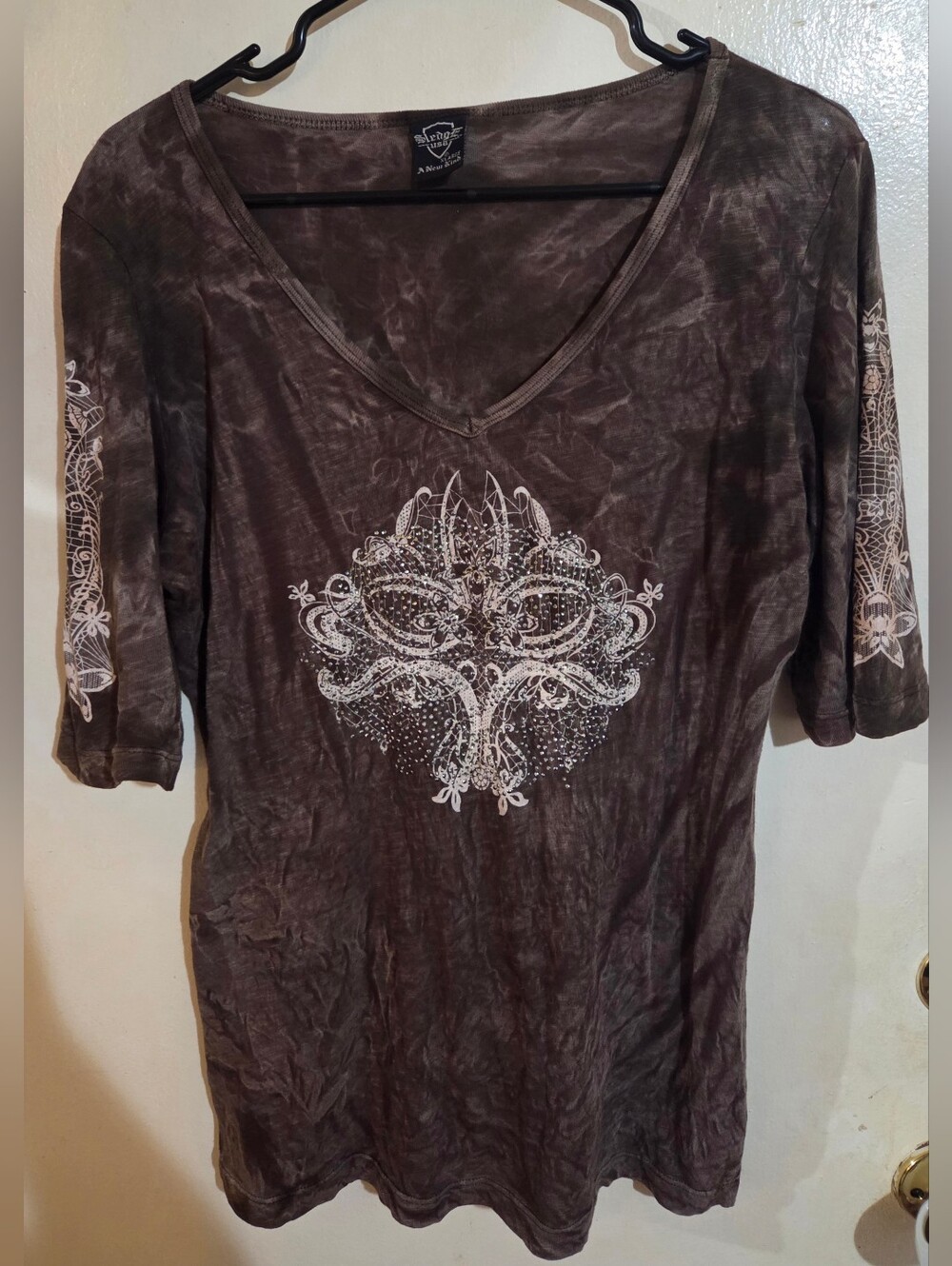 Sledge Y2K Brown Blingy Rhinestone T-Shirt Size XL